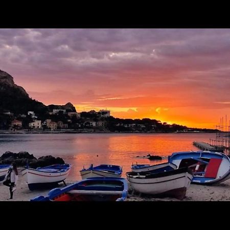 Amati Holidays Palermo Exterior photo